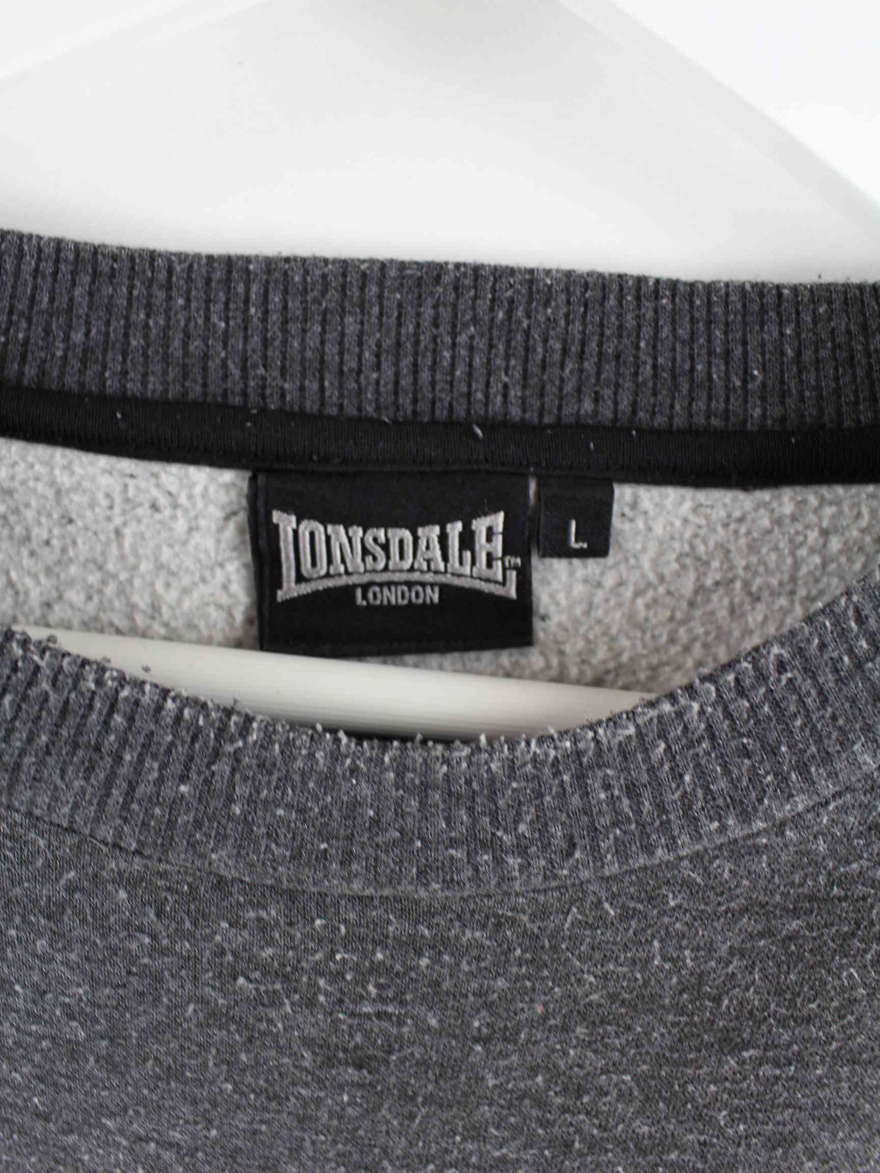 Lonsdale y2k Embroidered Sweater Grau L (detail image 2)