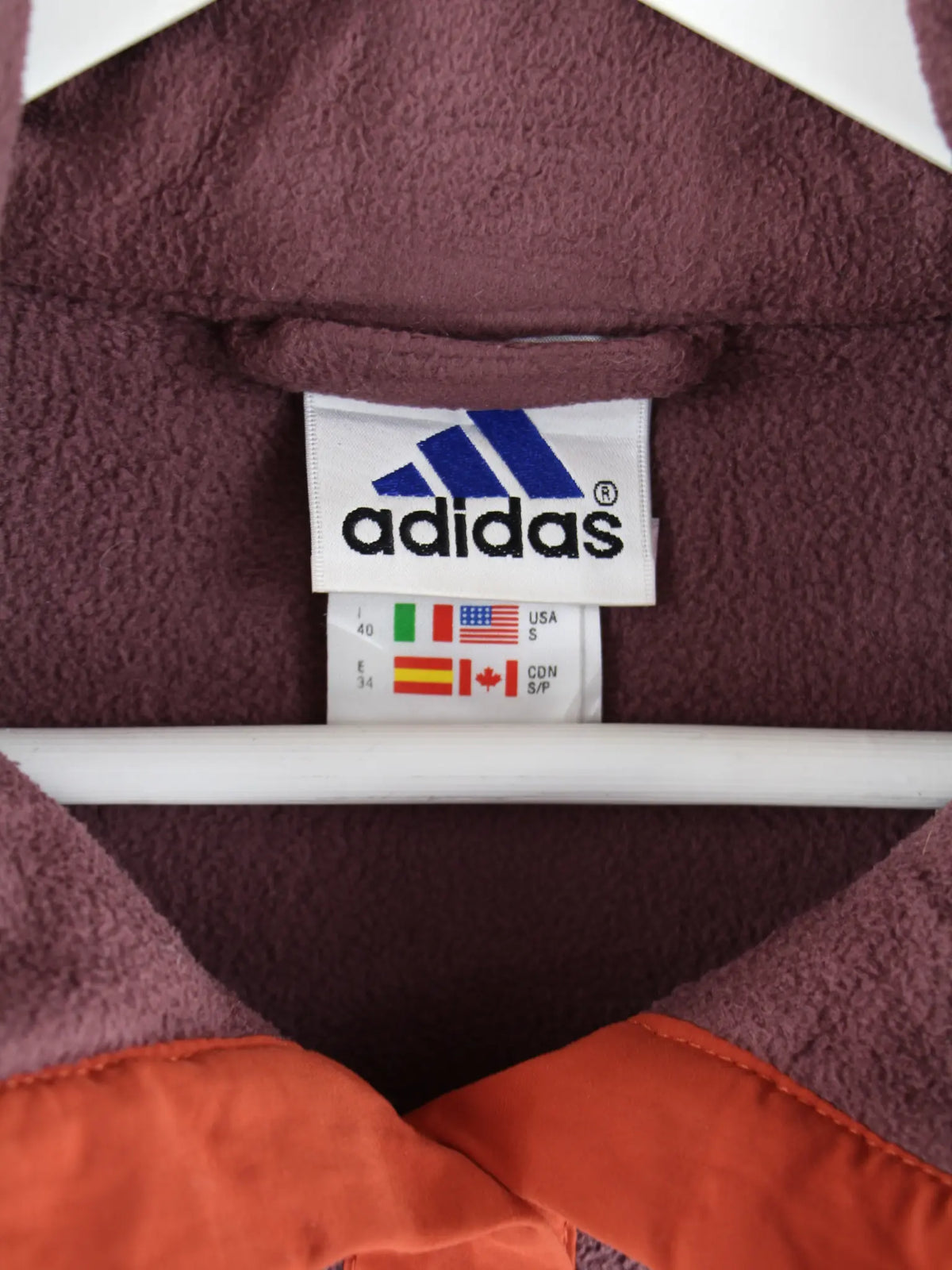 Adidas Fleece Lila S – Etikett