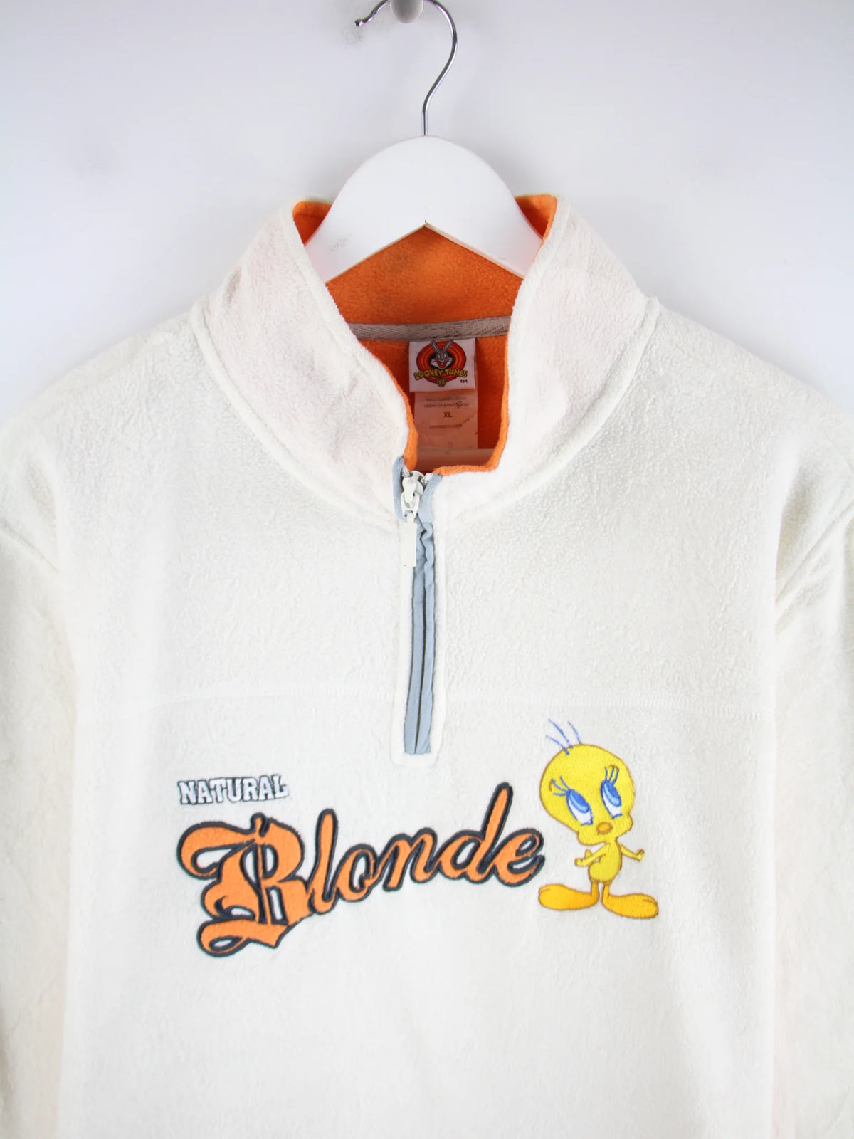 Looney Tunes Fleece Weiß XL – Detailansicht Vorderseite