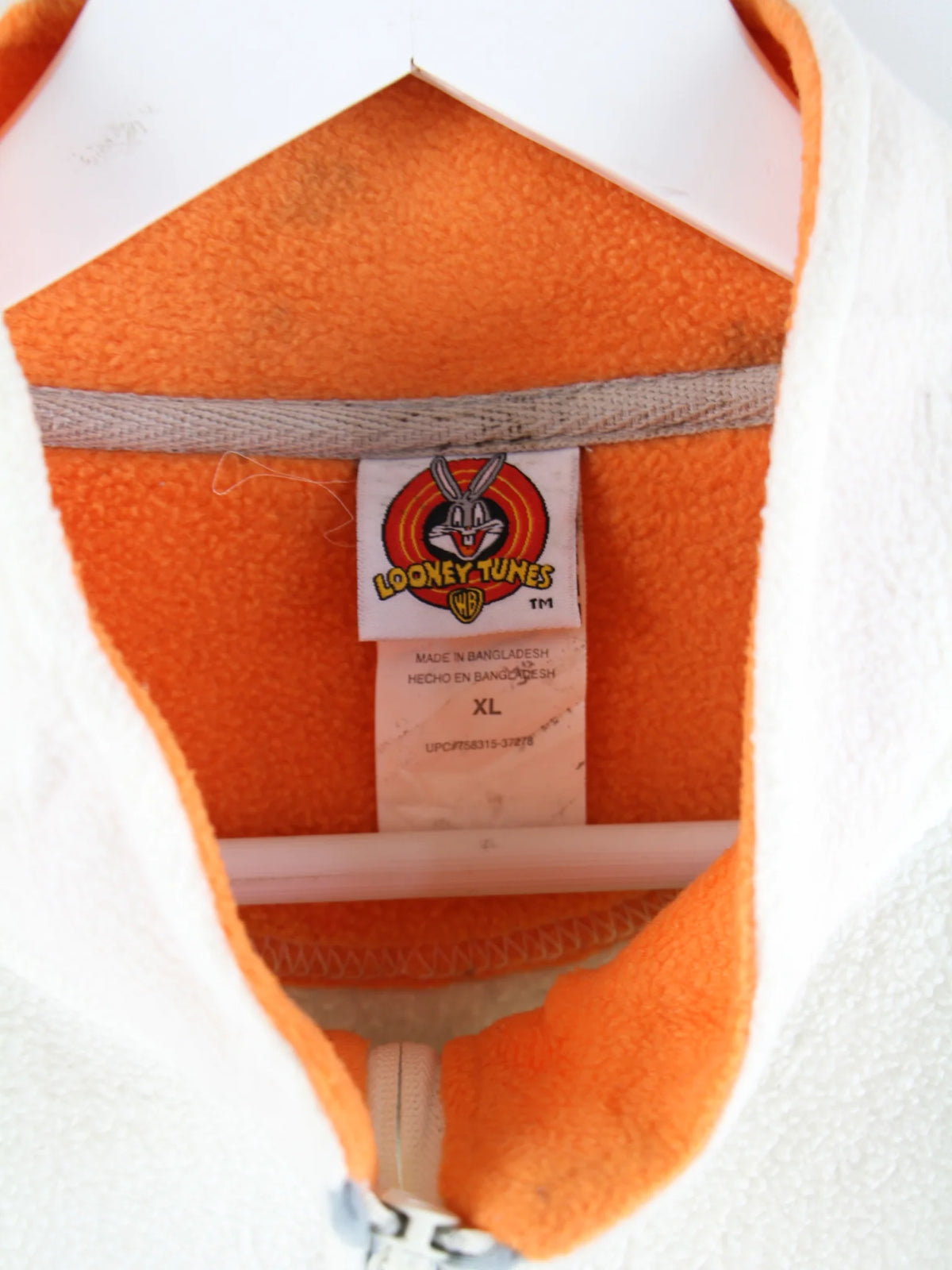 Looney Tunes Fleece Weiß XL – Etikett