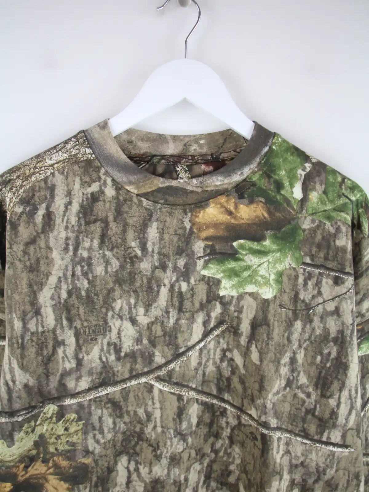 Mossy Oak Sweater Mehrfarbig XXL – Detailansicht Vorderseite