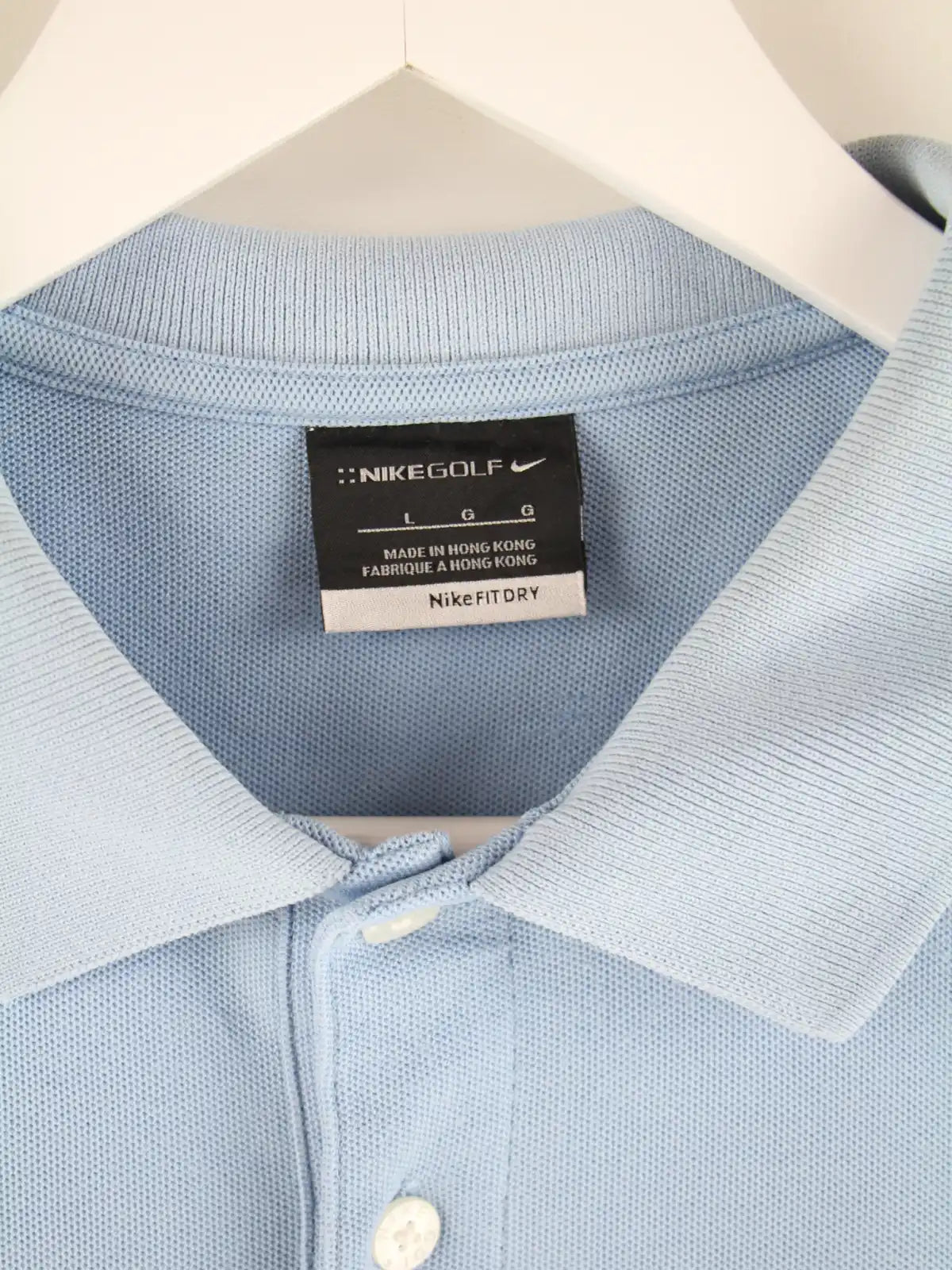 Nike Polo Blau L – Detailansicht Vorderseite