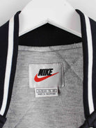 Nike 90s Vintage Spellout Center Swoosh Bomber College Jacke Schwarz M (detail image 2)