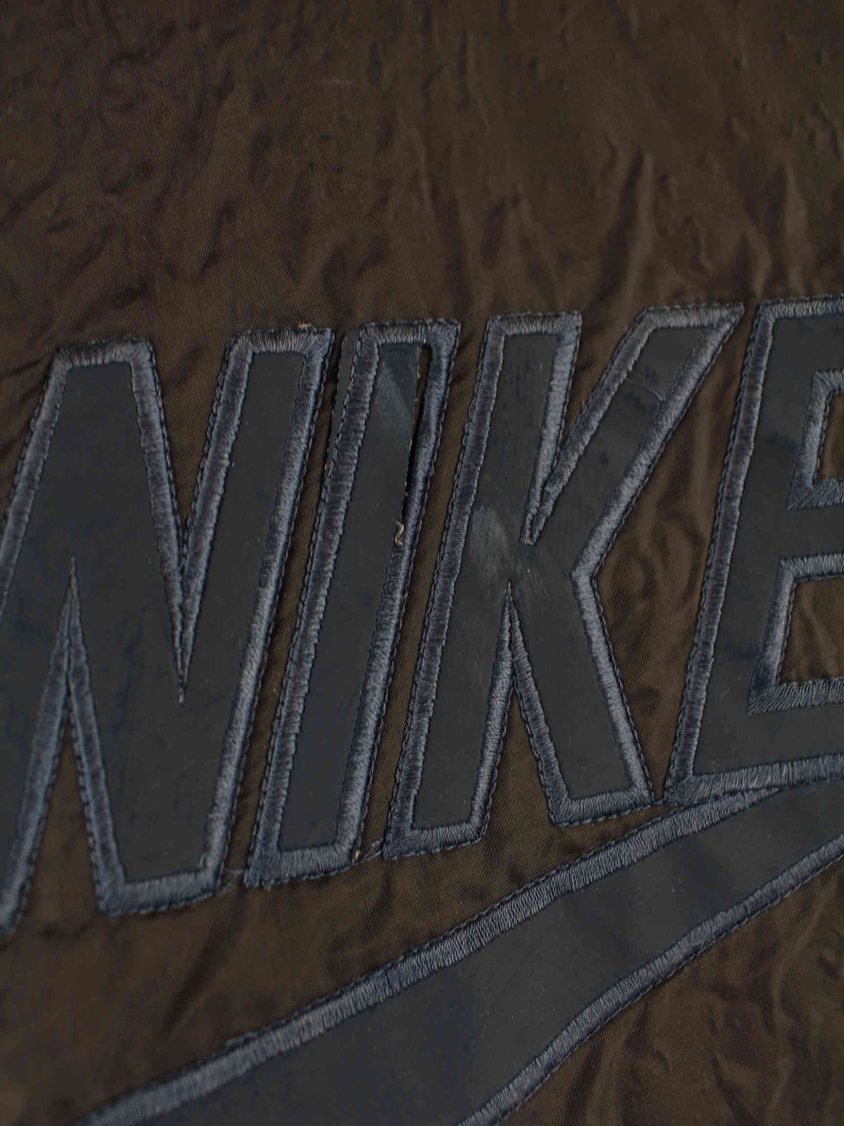 Nike 90s Vintage Big Logo Embroidered Jacke Schwarz XS (detail image 7)