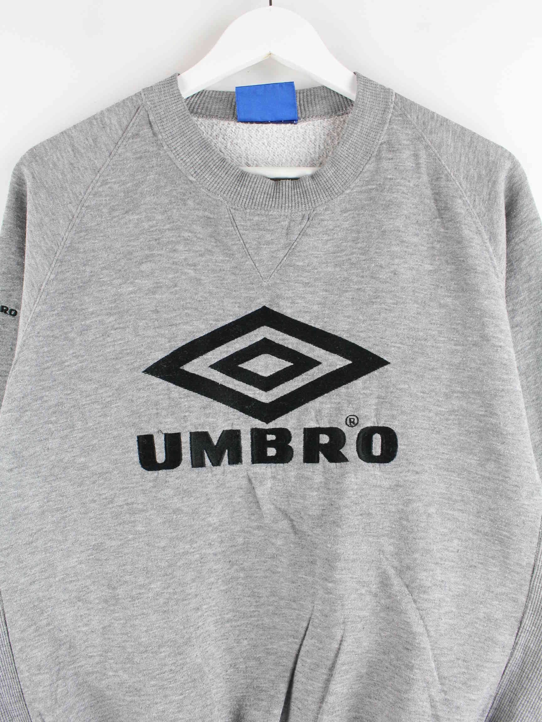 Umbro 90s Vintage Embroidered Sweater Grau L (detail image 1)