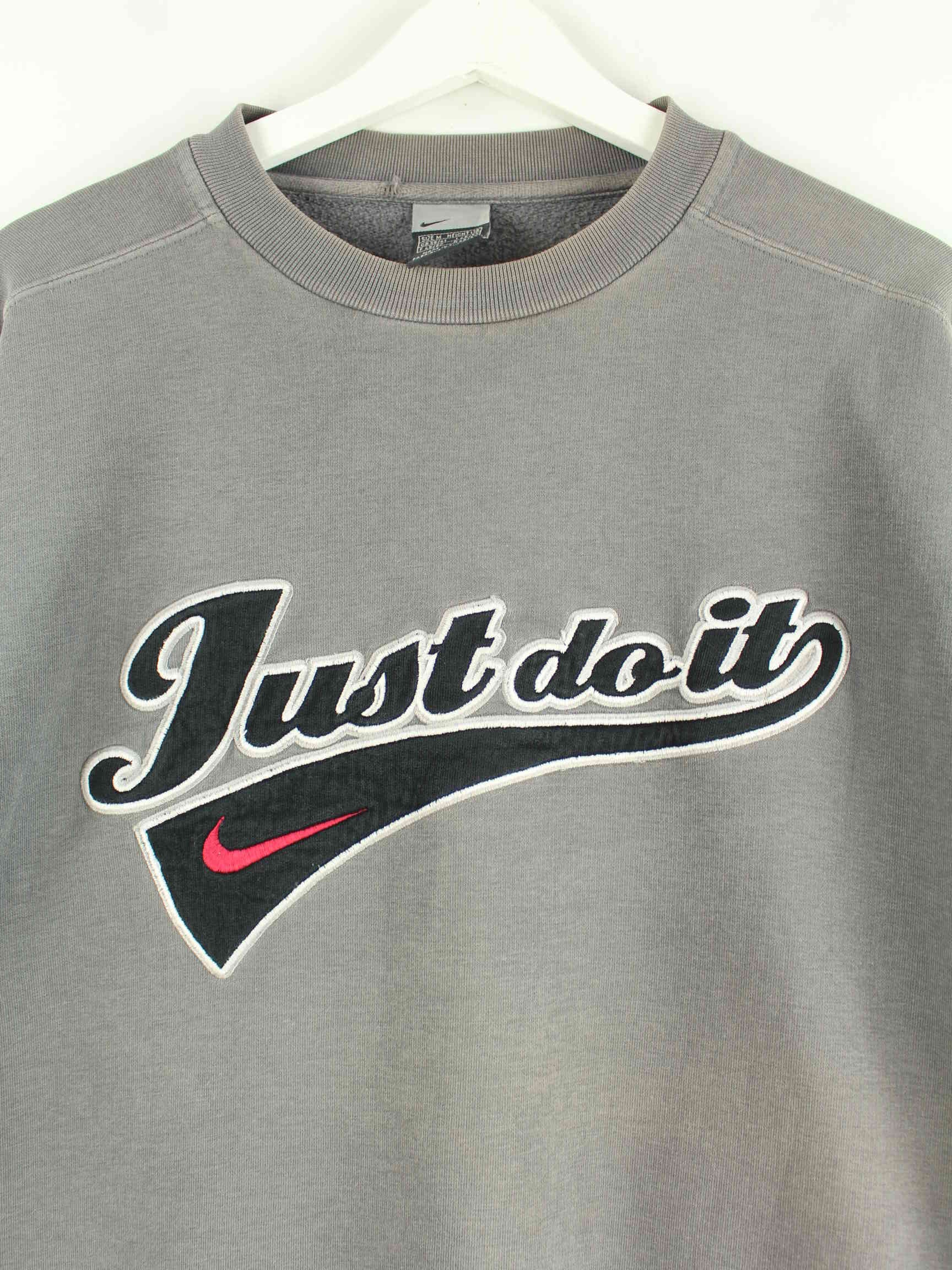 Nike y2k Just Do It Embroidered Faded Sweater Grau M (detail image 1)