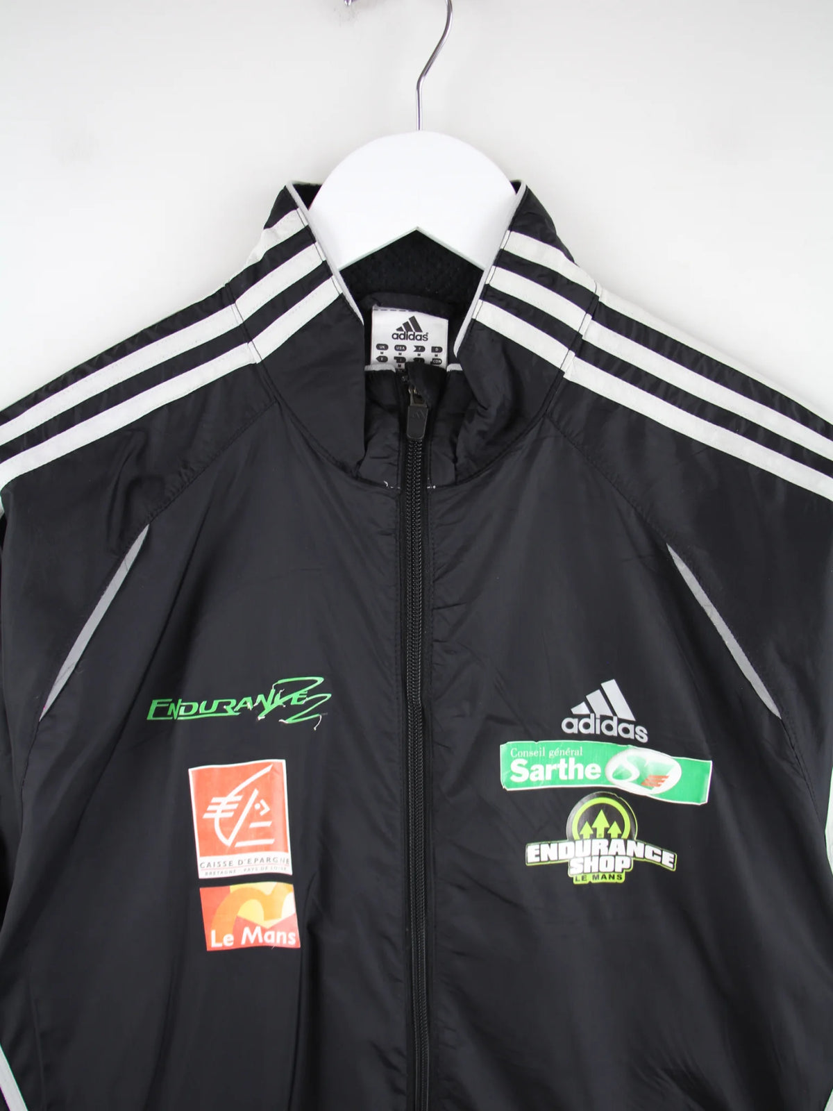 Adidas Leichte Jacke Schwarz M – Detailansicht Vorderseite