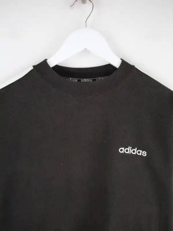 Adidas Sweater Schwarz M – Detailansicht Vorderseite