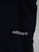 Adidas Track Pants Blau M – Detailansicht Vorderseite