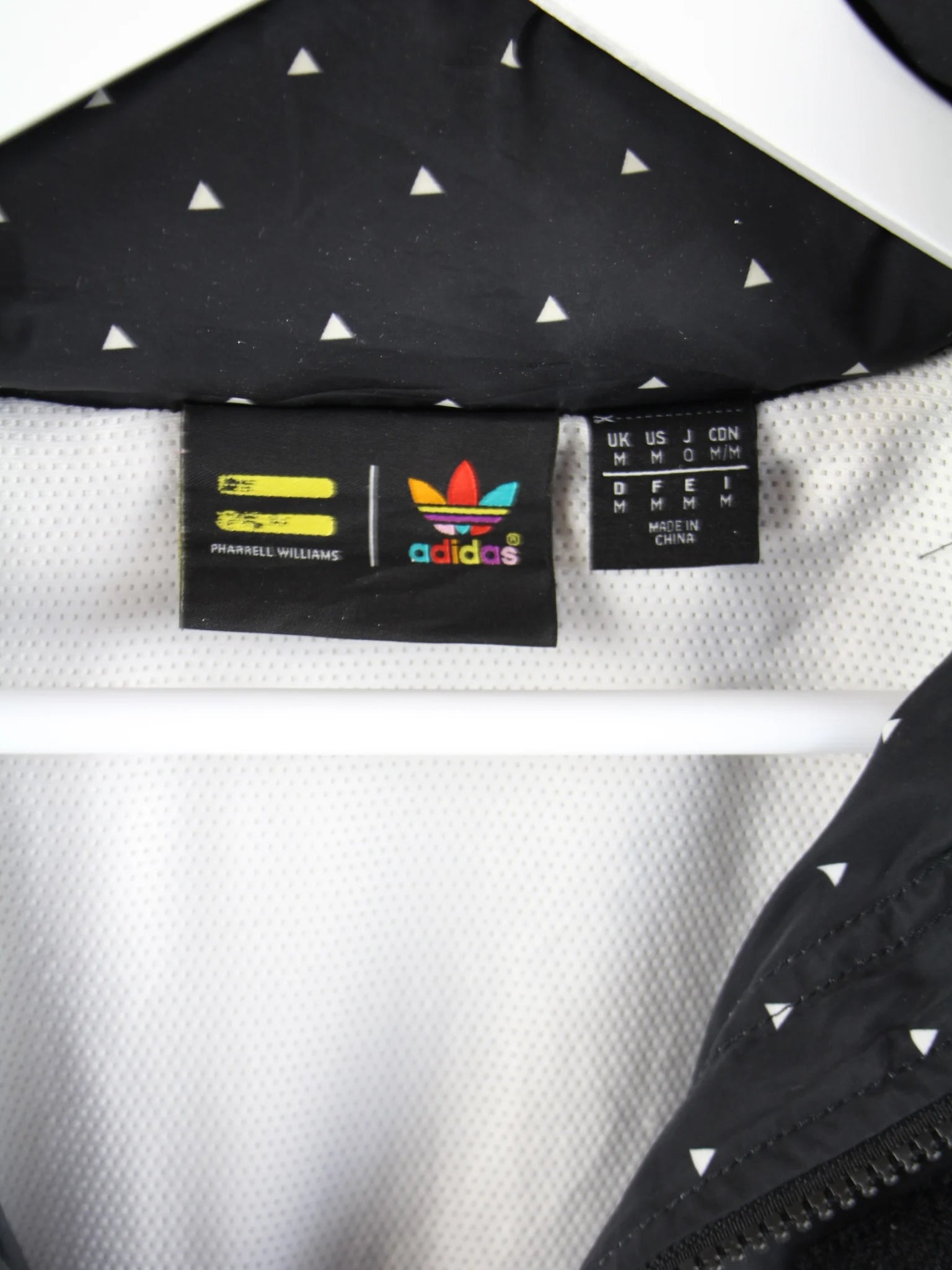 Adidas Windbreaker Schwarz M – Etikett