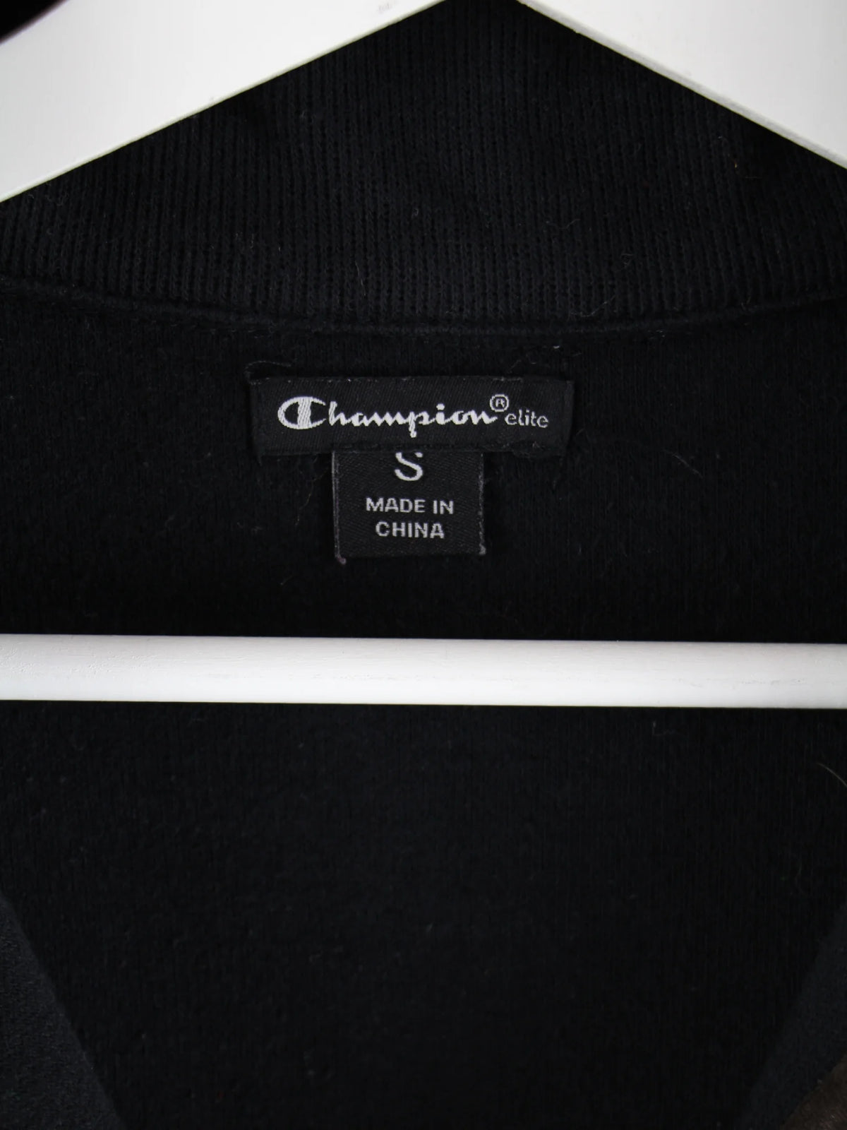 Champion Sweater Schwarz S – Etikett