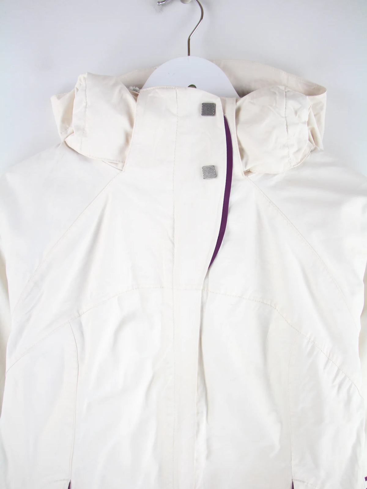 Columbia Leichte Jacke Weiß M – Detailansicht Vorderseite