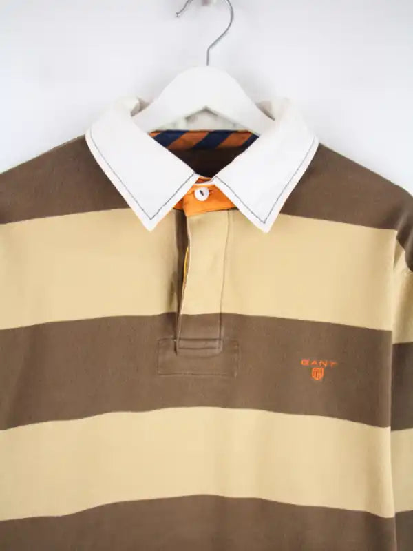 Gant Polo Braun XL – Detailansicht Vorderseite
