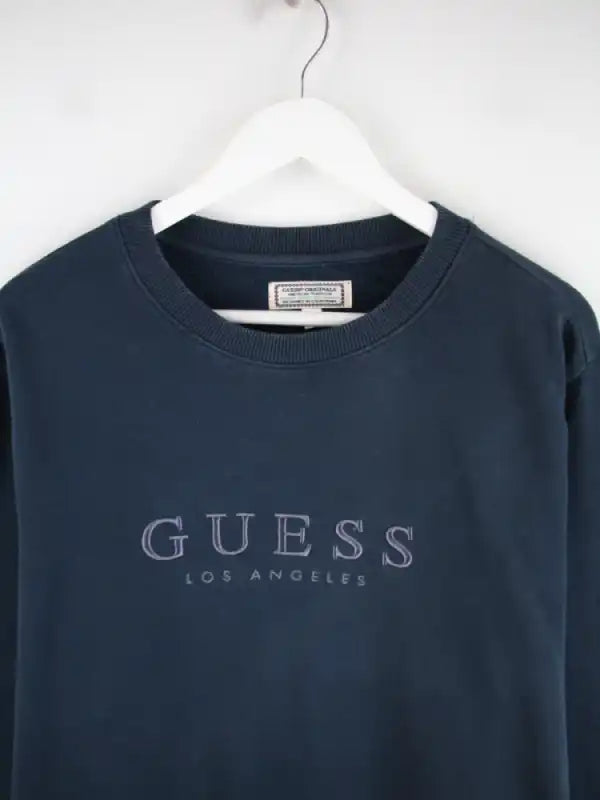 Guess Sweater Blau L – Detailansicht Vorderseite