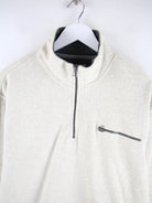 Izod Fleece Beige XL – Detailansicht Vorderseite