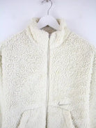 Nike Fleece Beige S – Detailansicht Vorderseite