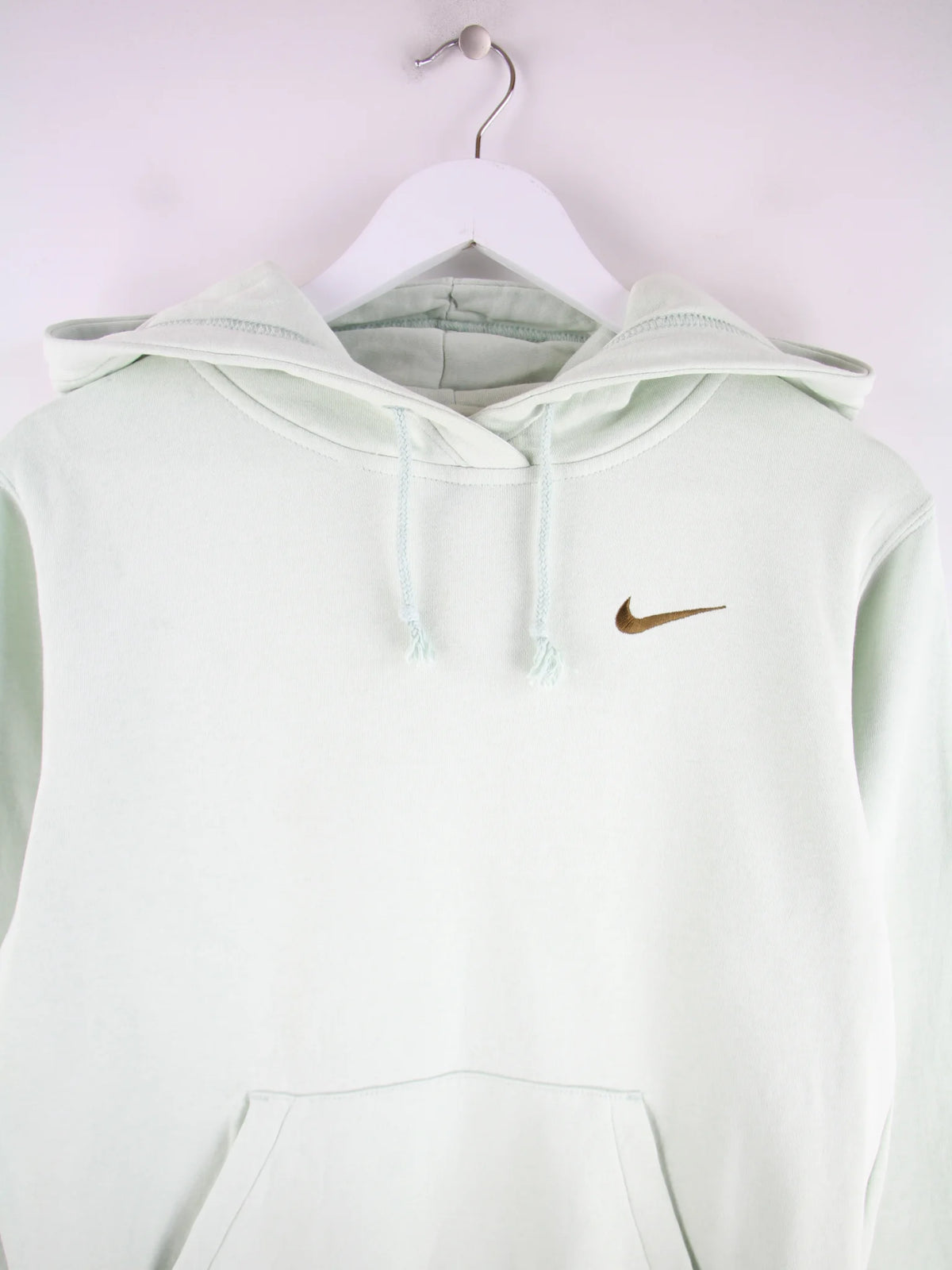 Nike Hoodie Grün XS – Detailansicht Vorderseite