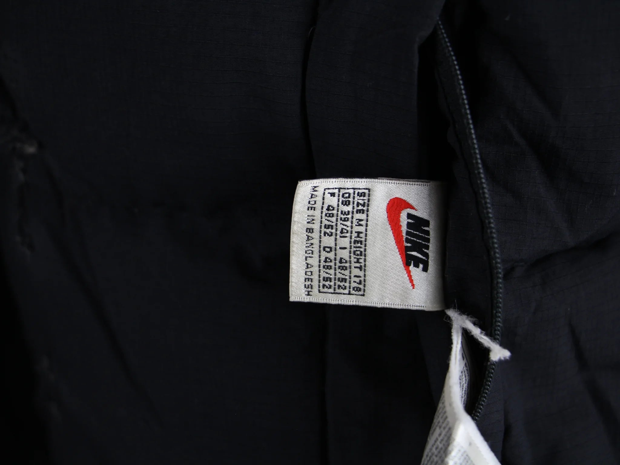 Nike Jacke Rot M – Detailbild 2