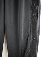 Nike Track Pants Schwarz XL – Detailansicht Vorderseite