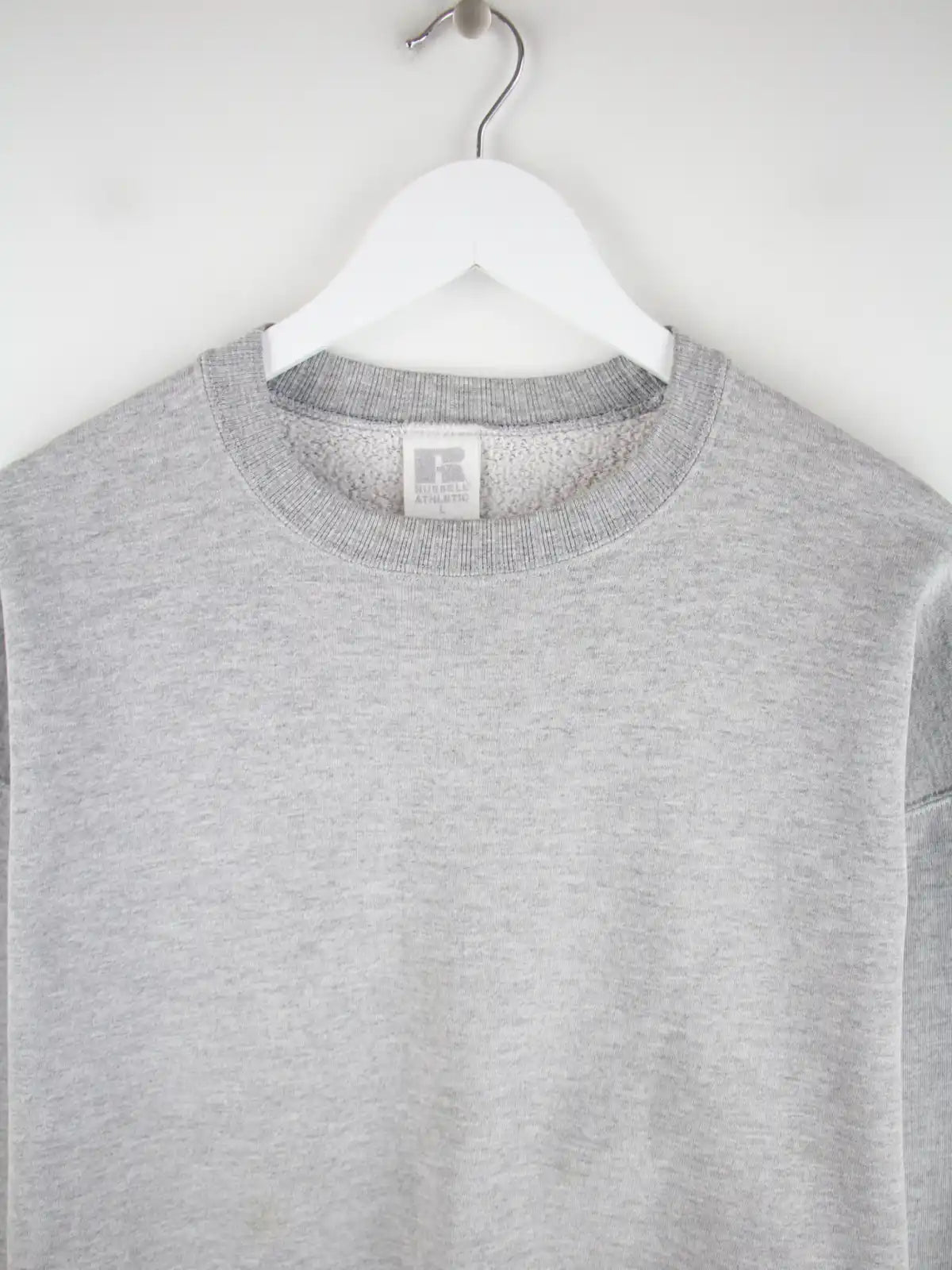 Russell Athletic Sweater Grau L – Detailansicht Vorderseite