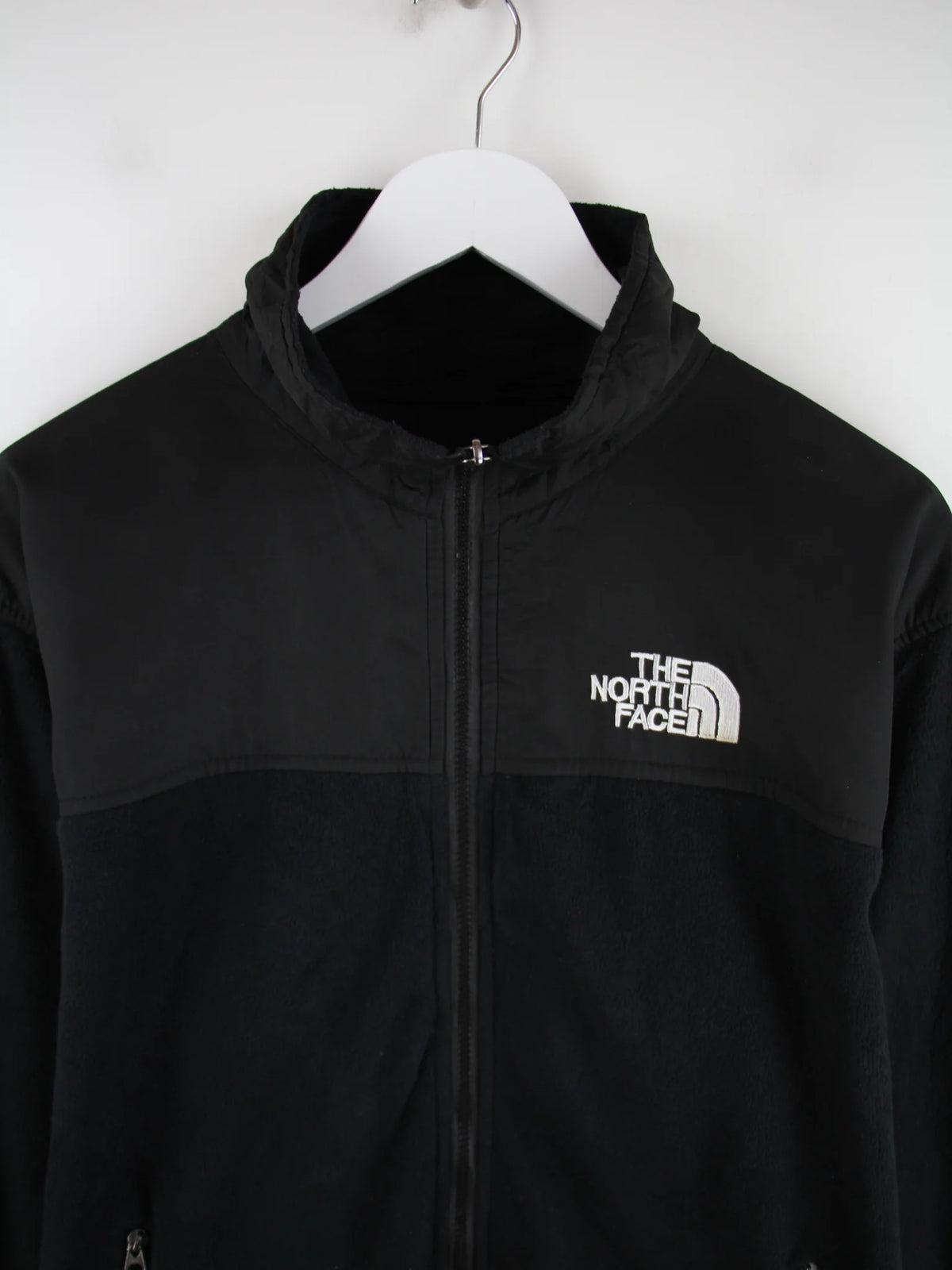 The North Face Fleece Schwarz M – Detailansicht Vorderseite