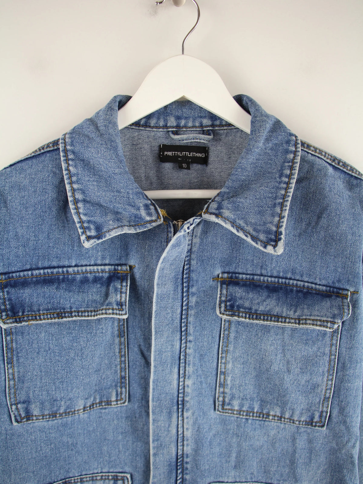 Vintage Jeansjacke Blau L – Detailansicht Vorderseite