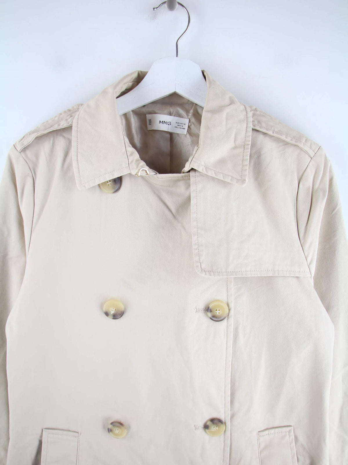 Vintage Mantel Beige M – Detailansicht Vorderseite