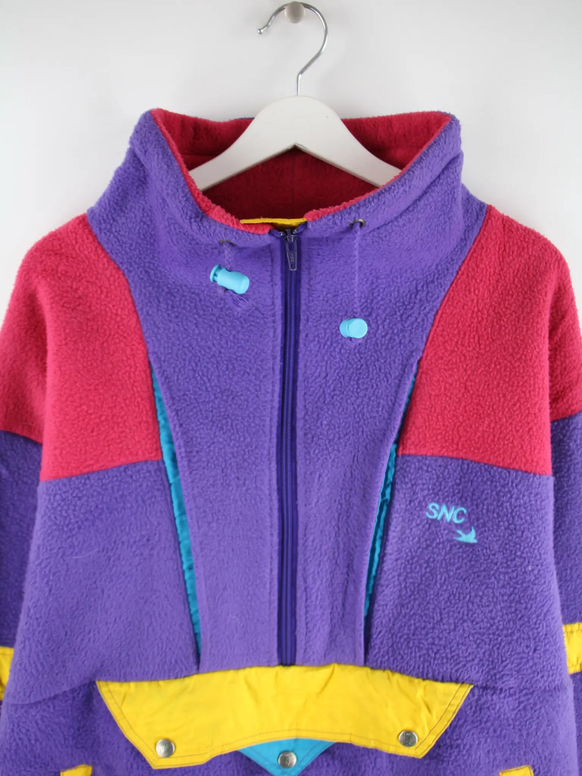 Vintage Windbreaker Lila XL – Detailansicht Vorderseite