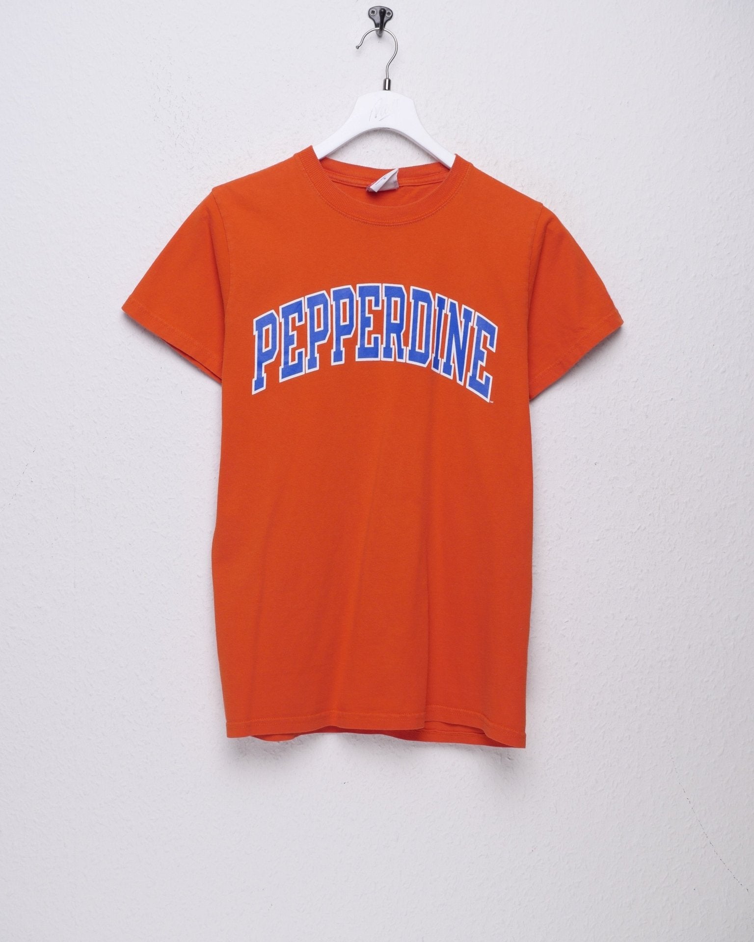 Champion embroidered Logo orange Shirt - Peeces