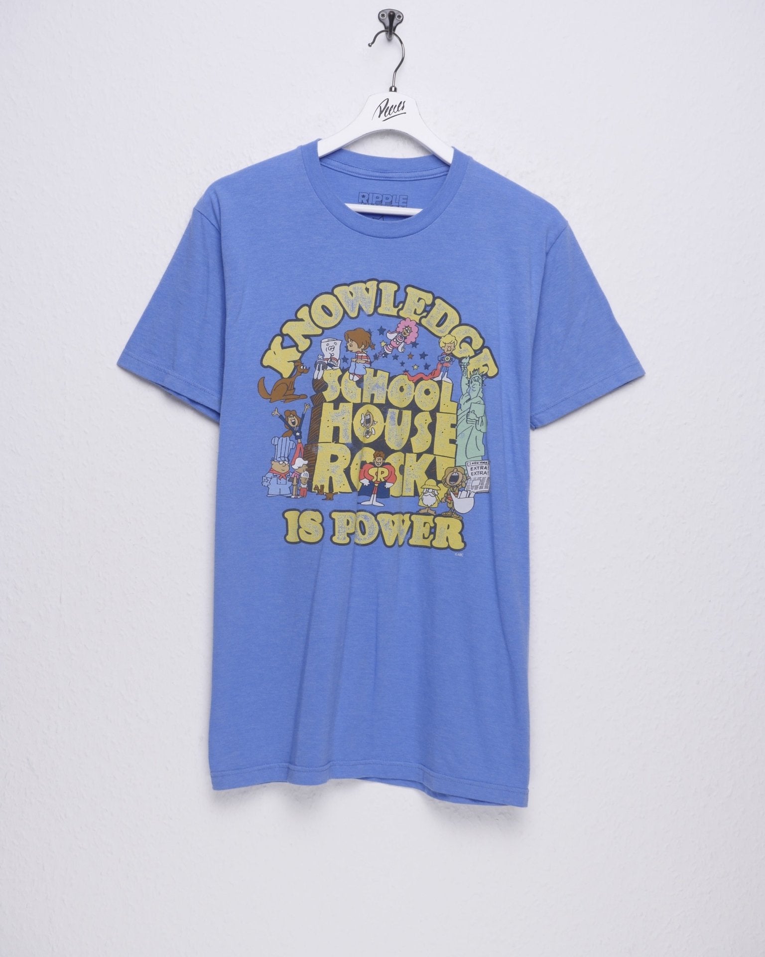 Knowledge is Power printed Graphic Vintage Shirt - Peeces