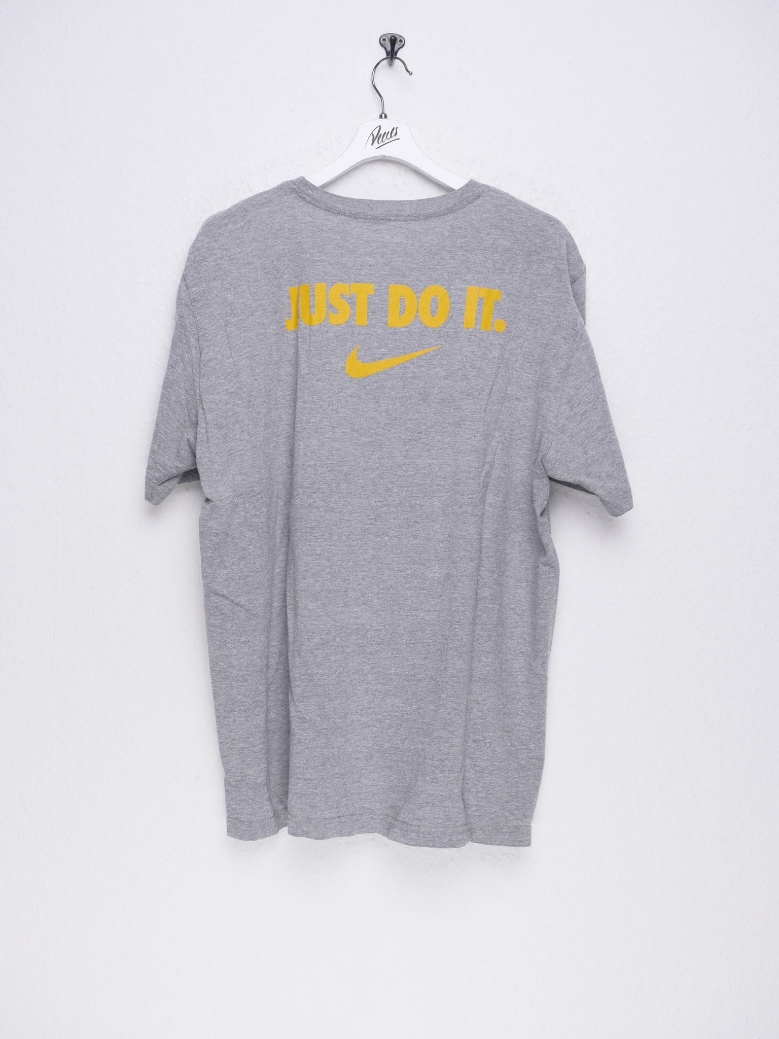Nike printed Basketball never Stops Spellout Vintage Shirt - Peeces