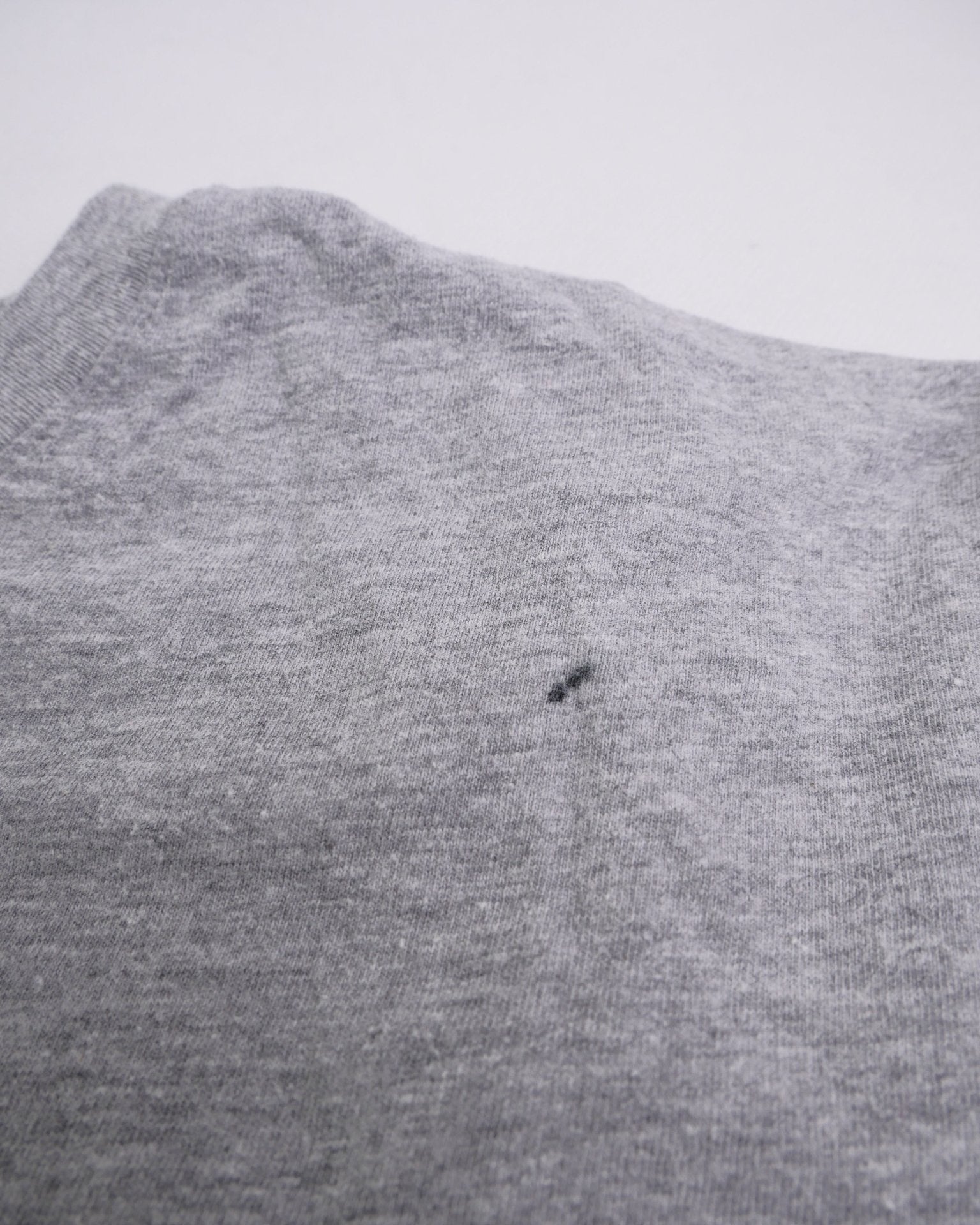 Nike printed Middle Swoosh grey Shirt - Peeces