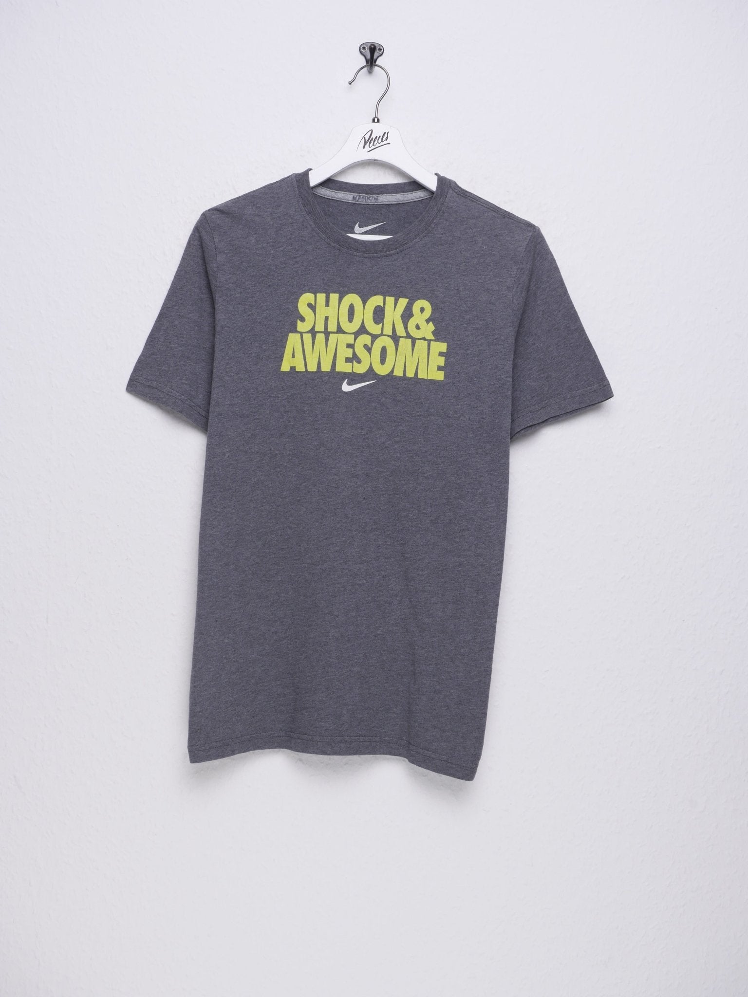 Nike Shock&Awesome printed Logo Shirt - Peeces